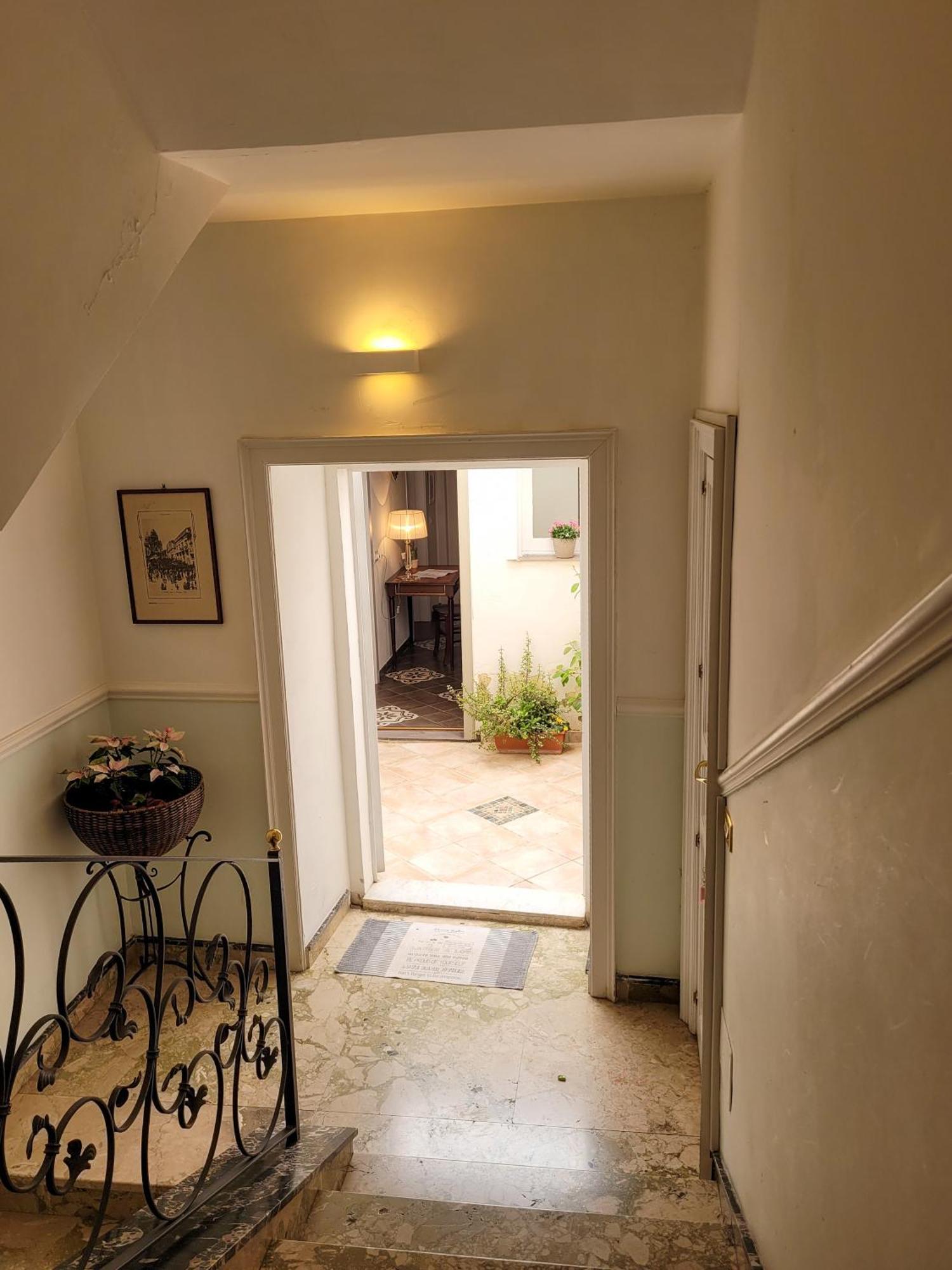 B&B Loft Famiglia Arezzo Ραγκούσα Εξωτερικό φωτογραφία