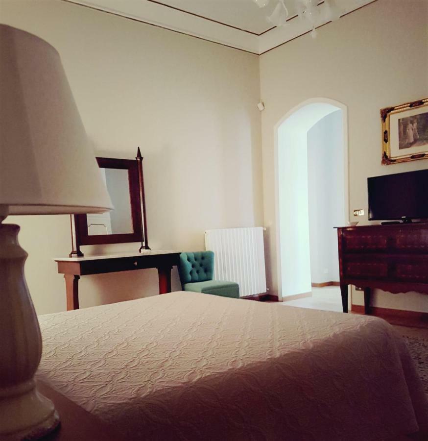 B&B Loft Famiglia Arezzo Ραγκούσα Εξωτερικό φωτογραφία