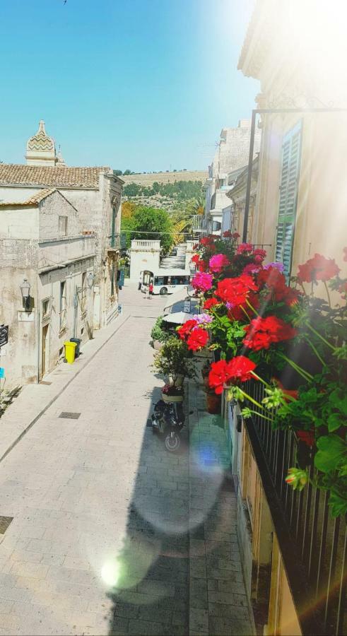 B&B Loft Famiglia Arezzo Ραγκούσα Εξωτερικό φωτογραφία